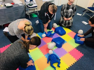 2 hour baby and child first aid class